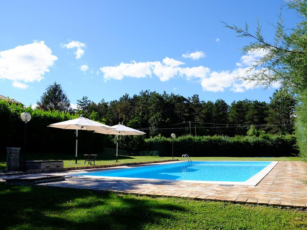 Agriturismo Villa Maria Pia Губбио Экстерьер фото