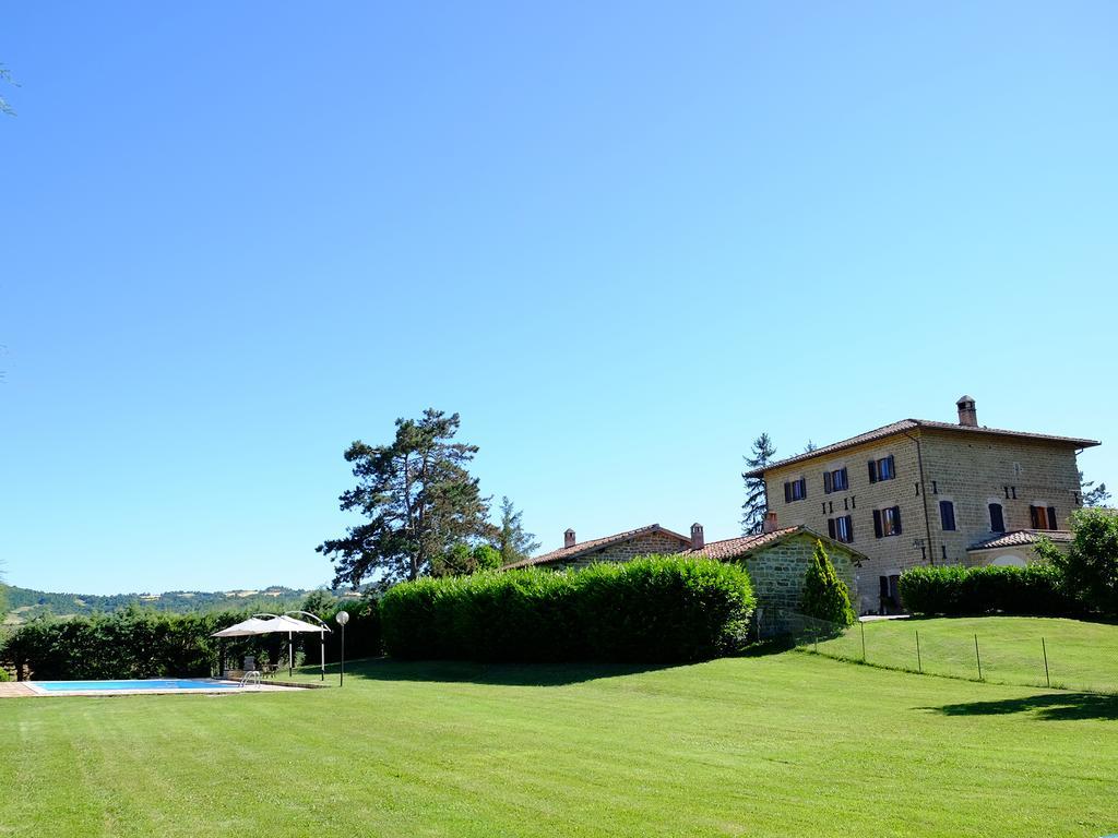 Agriturismo Villa Maria Pia Губбио Экстерьер фото